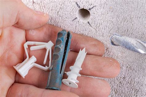 how to put in plastic wall anchors and why do we need them